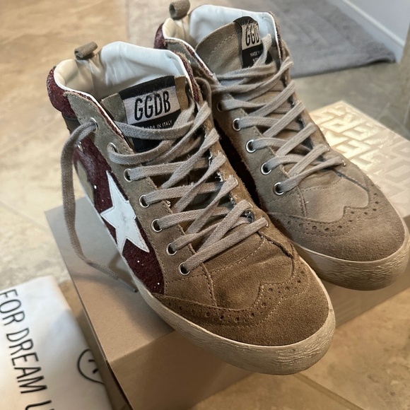 Golden Goose Mid Star Glitter Sneaker - Picture 1 of 3